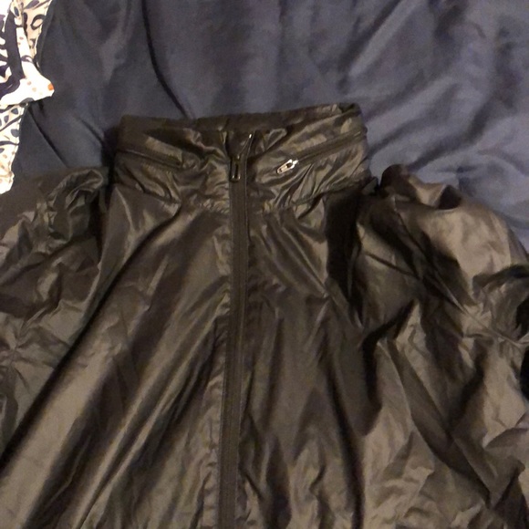 Adidas Windbreaker - Picture 6 of 6